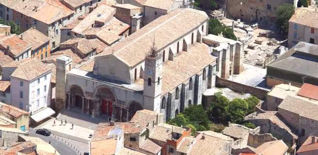 Beaucaire à St-Gilles